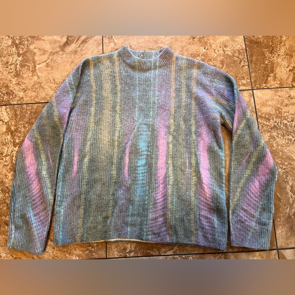 PARFOIS striped knit sweater, multi-color design
ribbed texture round neckline - Picture 3 of 13